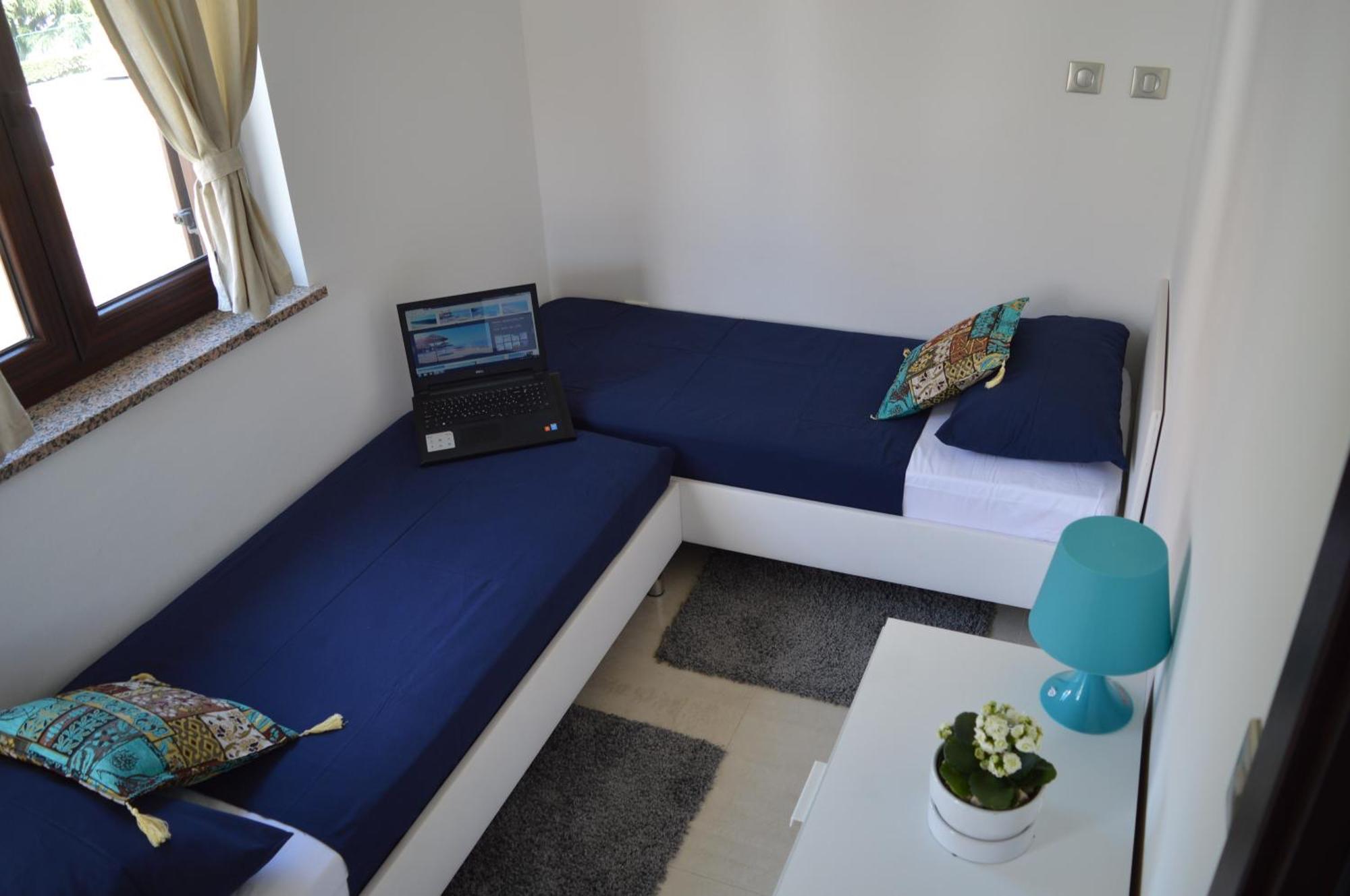 Alba Apartment *