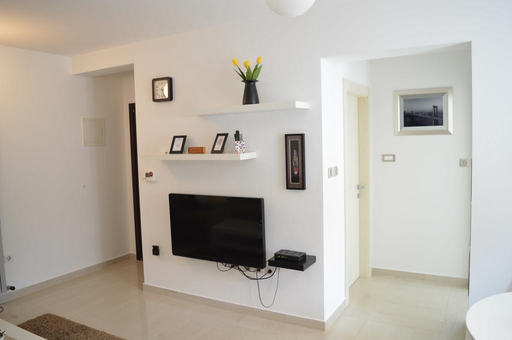 Apartment Alba *